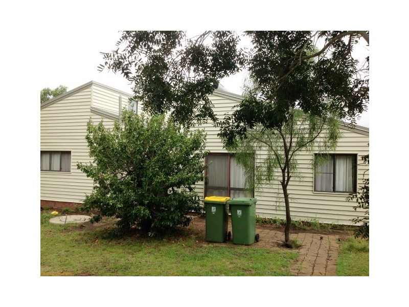 17 Panorama Drive, Glenvale QLD 4350