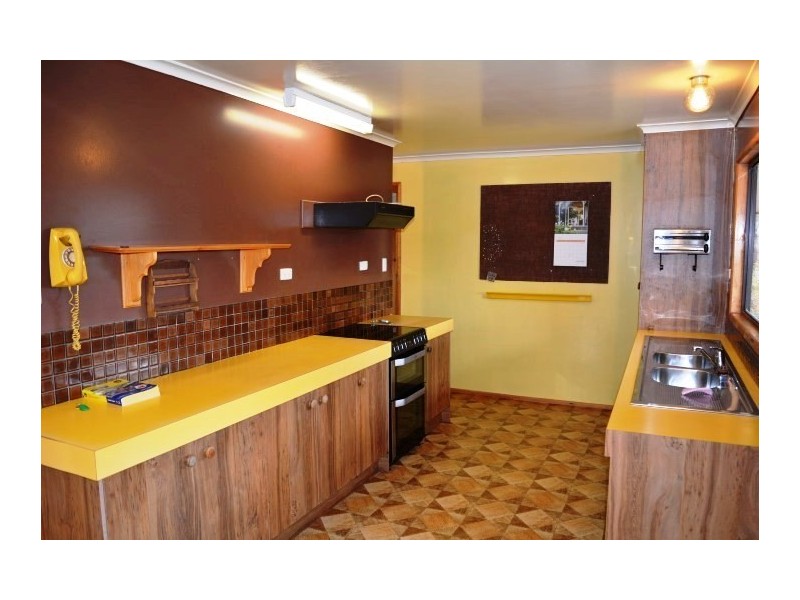 17 Panorama Drive, Glenvale QLD 4350