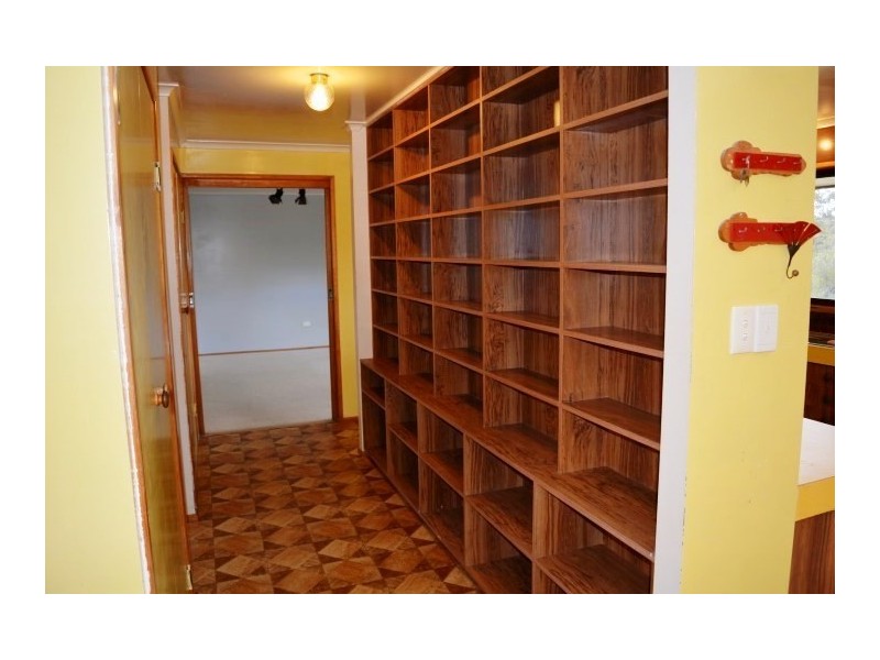 17 Panorama Drive, Glenvale QLD 4350