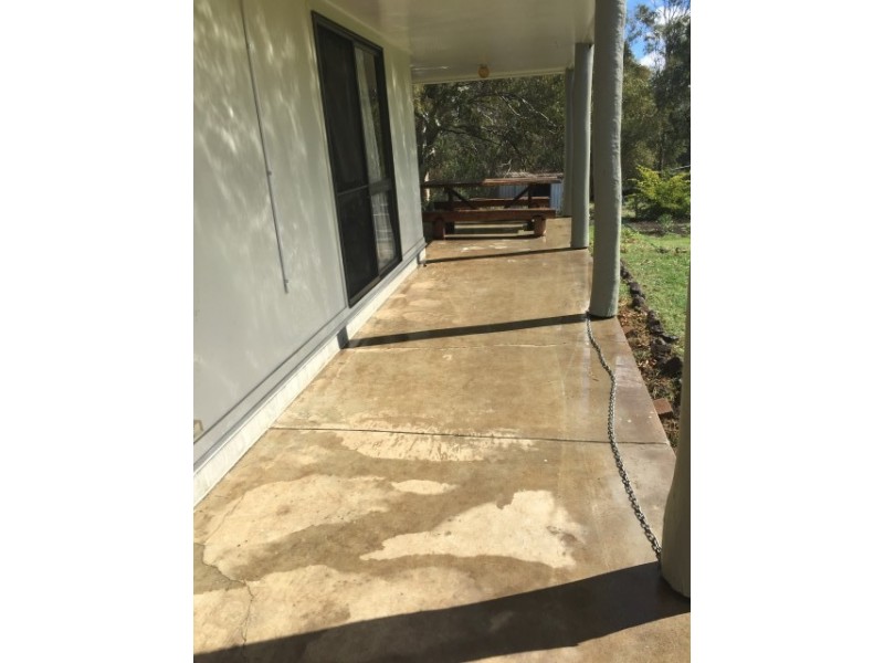 17 Panorama Drive, Glenvale QLD 4350