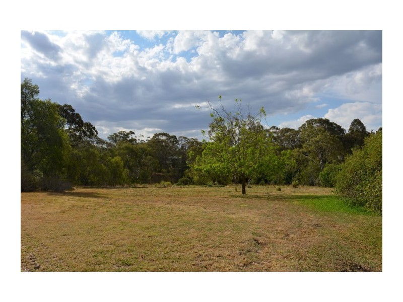 17 Panorama Drive, Glenvale QLD 4350