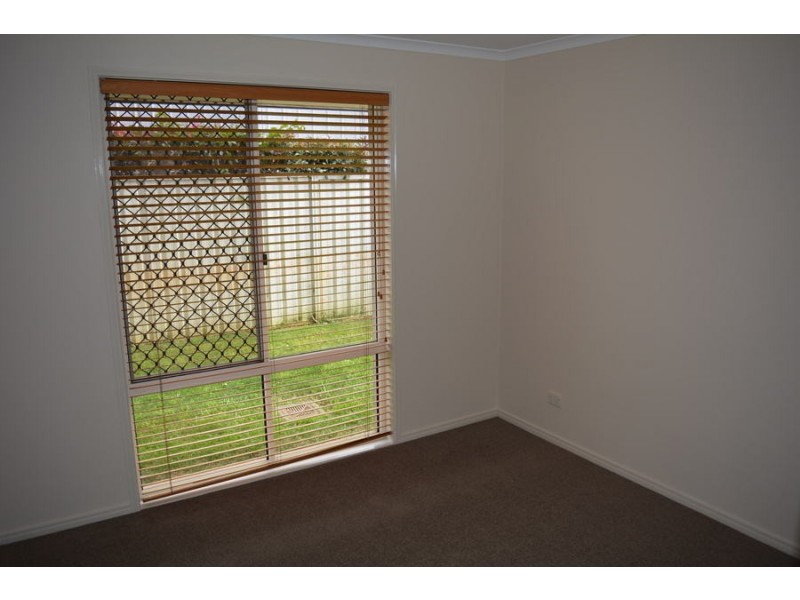 136 Spring Street, Middle Ridge QLD 4350