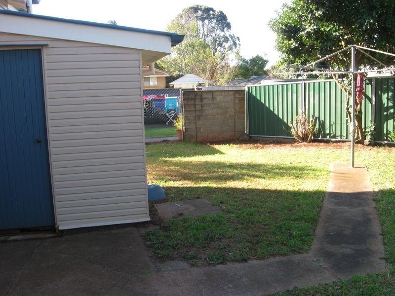 330 Tor Street, Newtown QLD 4350