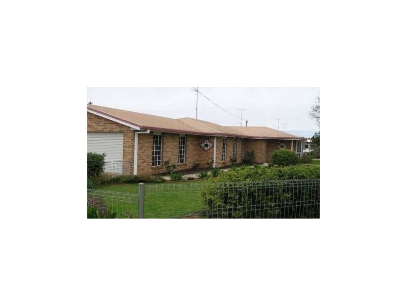 6 Luxford Street, Kearneys Spring QLD 4350