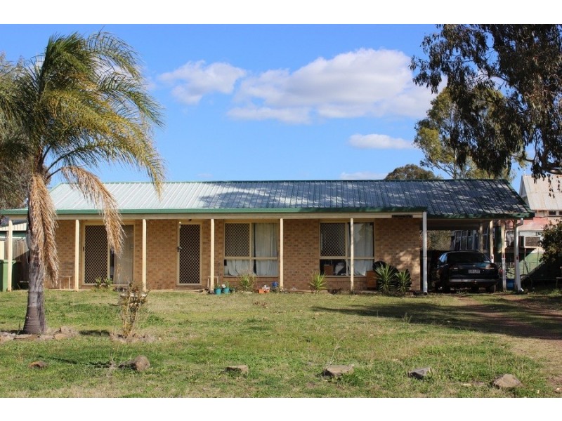9 George Street, Cambooya QLD 4358