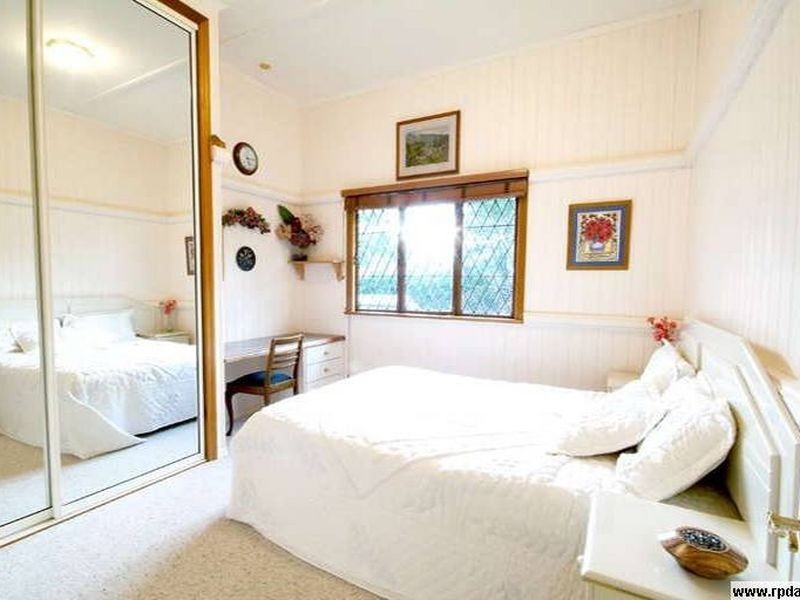 34 Arthur Street, East Toowoomba QLD 4350