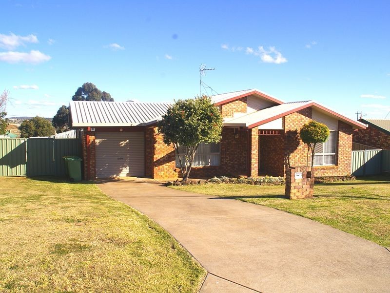 36 Liquidambar Street, Glenvale QLD 4350