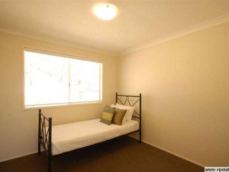 18 Chopin Street, Wilsonton QLD 4350