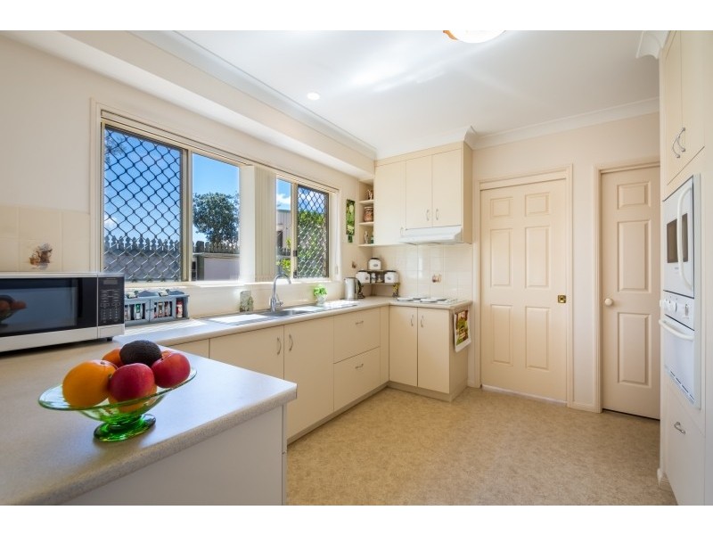 46/14-16 Glenfield Court, Middle Ridge QLD 4350