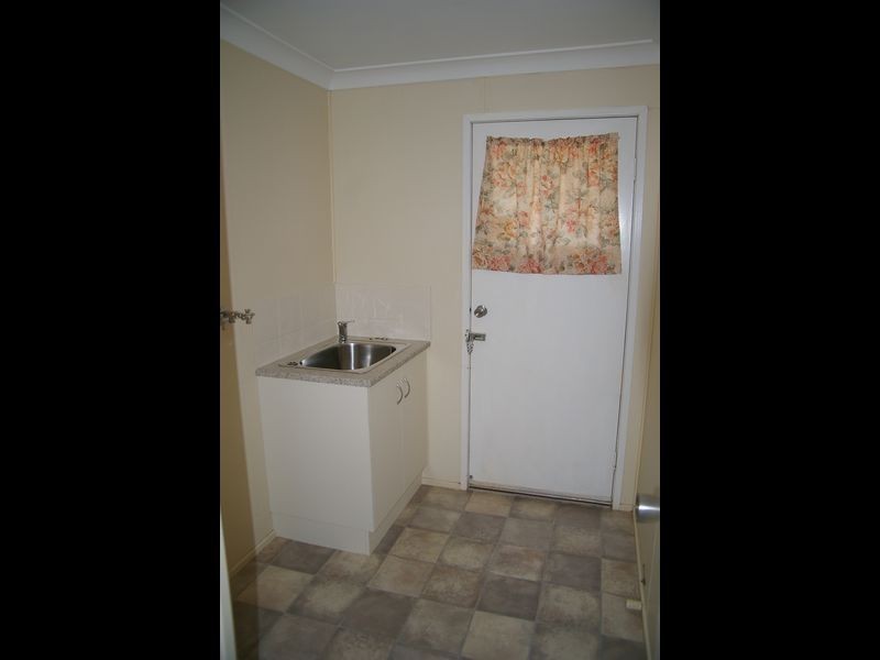 23 Arabian Street, Harristown QLD 4350