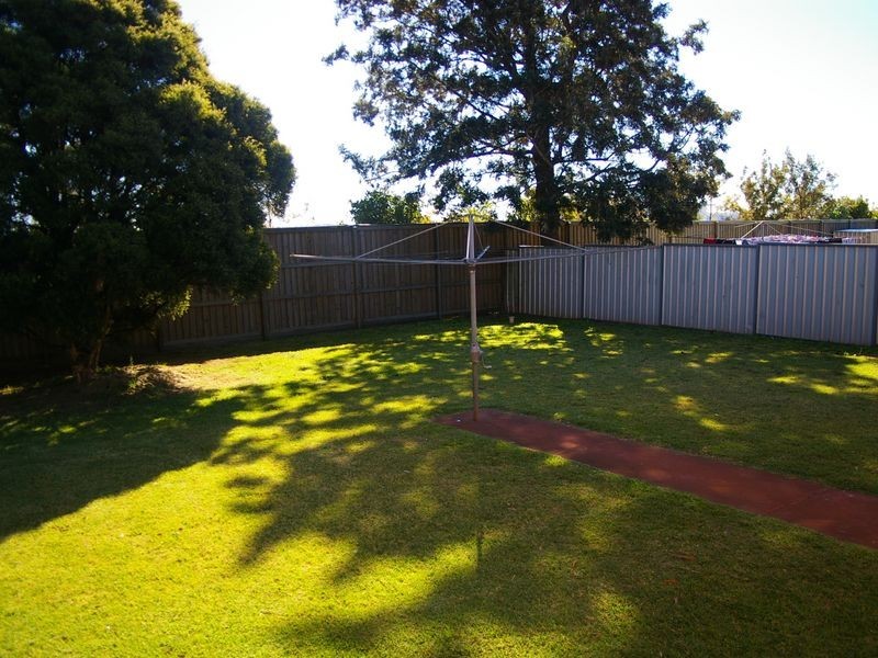 23 Arabian Street, Harristown QLD 4350