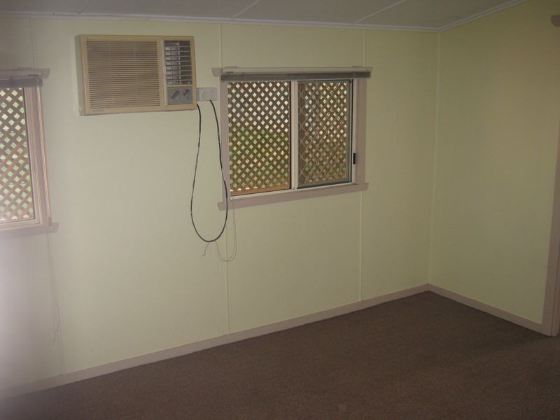 109 Anzac Avenue, Newtown QLD 4350