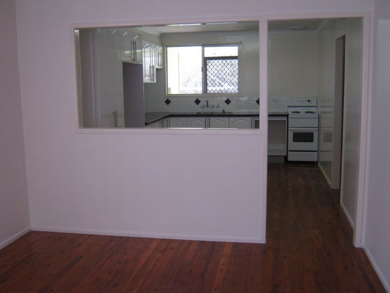 6 Priest Street, Rockville QLD 4350