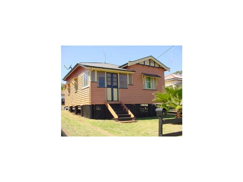 4 Hagan Street, NORTH, Toowoomba QLD 4350