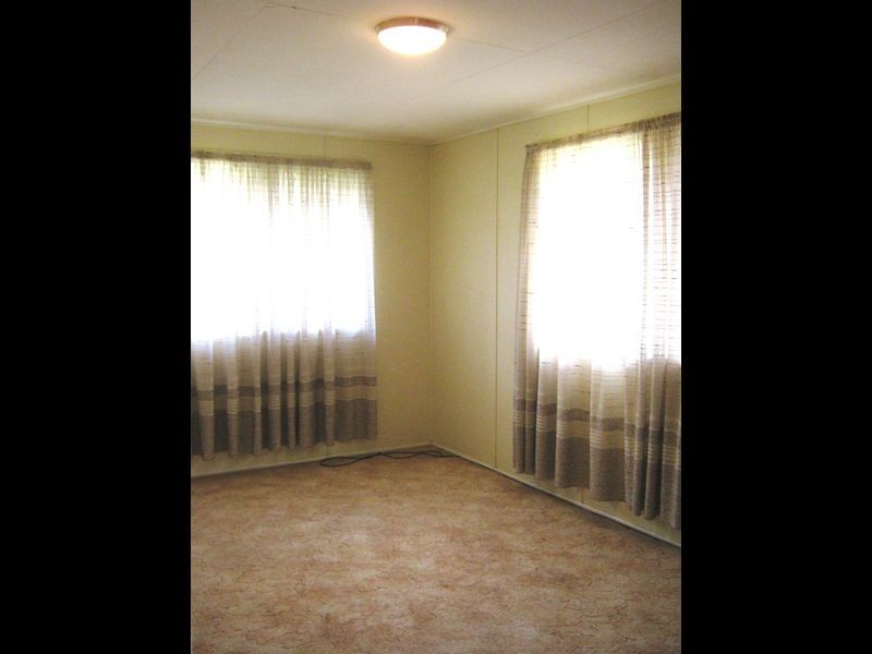 1 Tomkinson Street, Wilsonton QLD 4350