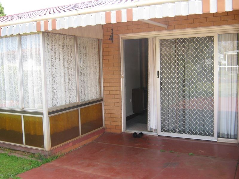 1 Tomkinson Street, Wilsonton QLD 4350