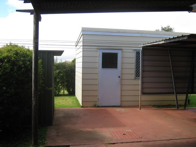 1 Tomkinson Street, Wilsonton QLD 4350