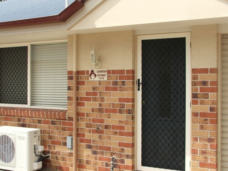 5/6a Clarissa Street, Newtown QLD 4350