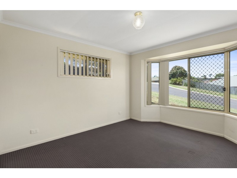 7 Beechcraft Court, Wilsonton QLD 4350