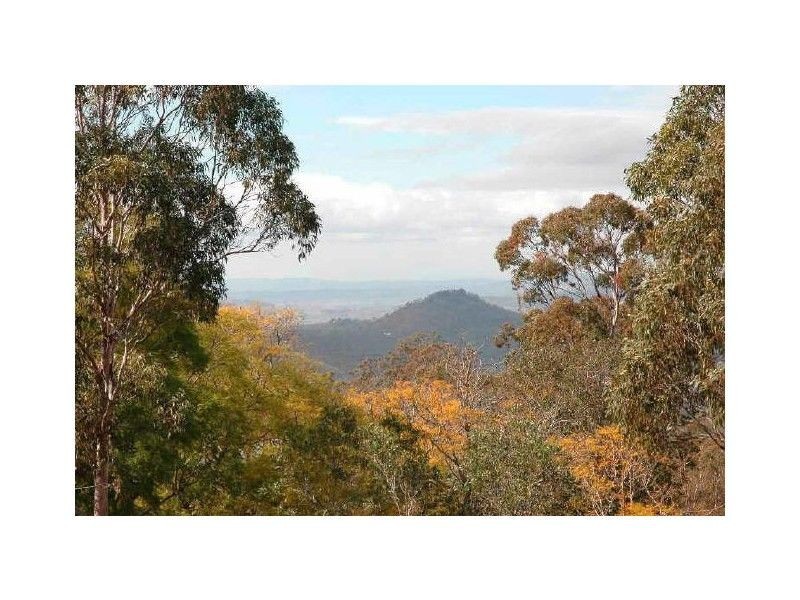 15 Flagstone Creek Road, Middle Ridge QLD 4350
