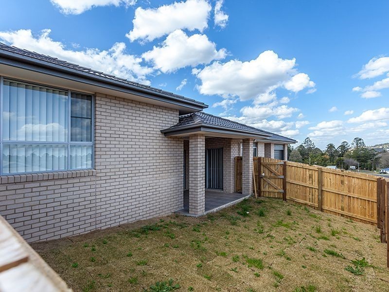 1/11 Alpine Court, Cranley QLD 4350