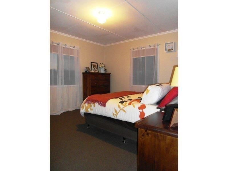 14 Brim Street, Newtown QLD 4350