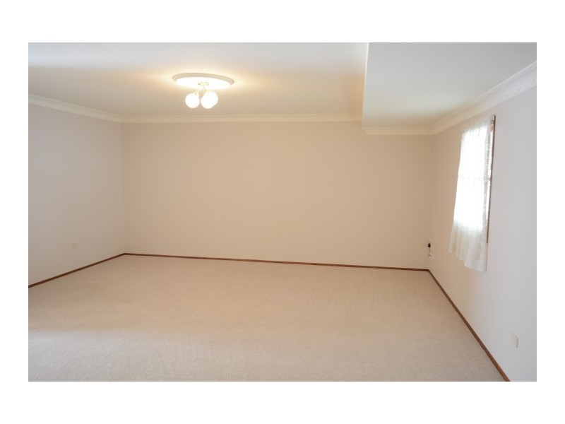 2/4 Creek Street, Toowoomba QLD 4350