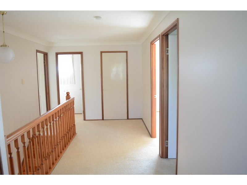 2/4 Creek Street, Toowoomba QLD 4350