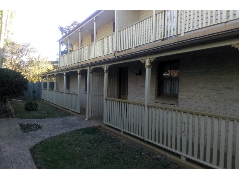 2/4 Creek Street, Toowoomba QLD 4350