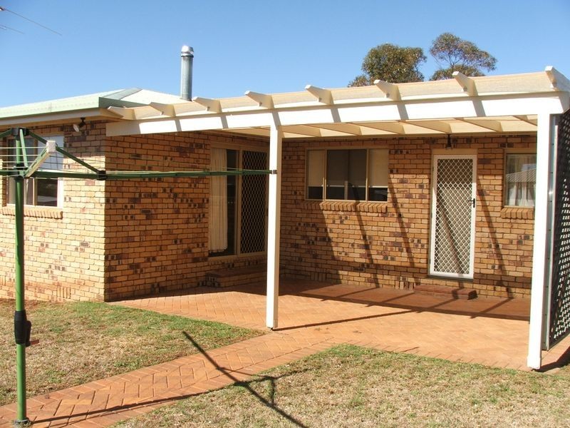 19 Marwedel Street, Kearneys Spring QLD 4350