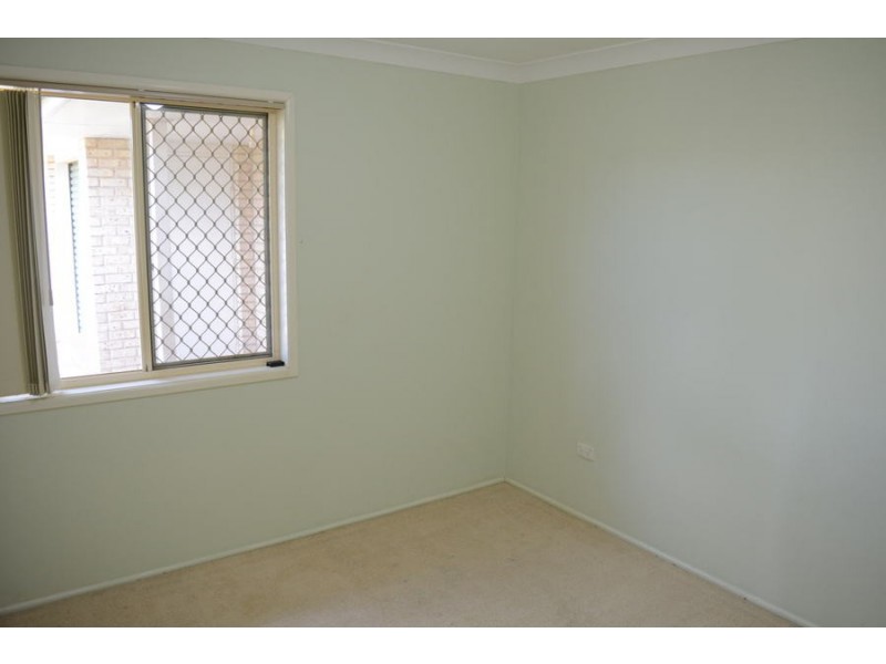 2 Sullivan Court, Kearneys Spring QLD 4350