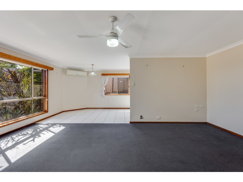 2/5 Quinlan Court, Darling Heights QLD 4350