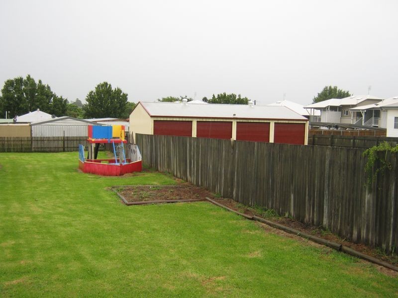 9 Dalmeny Street, Wilsonton QLD 4350