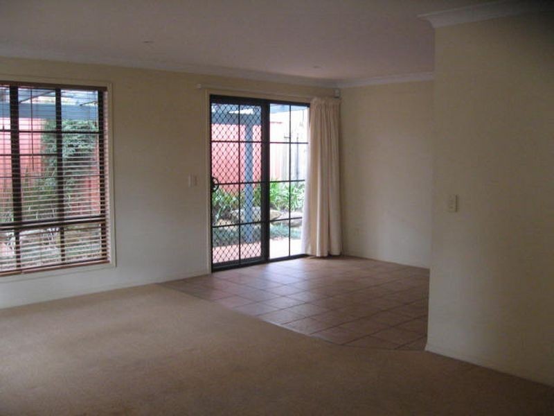 12b Daranlee Court, East Toowoomba QLD 4350