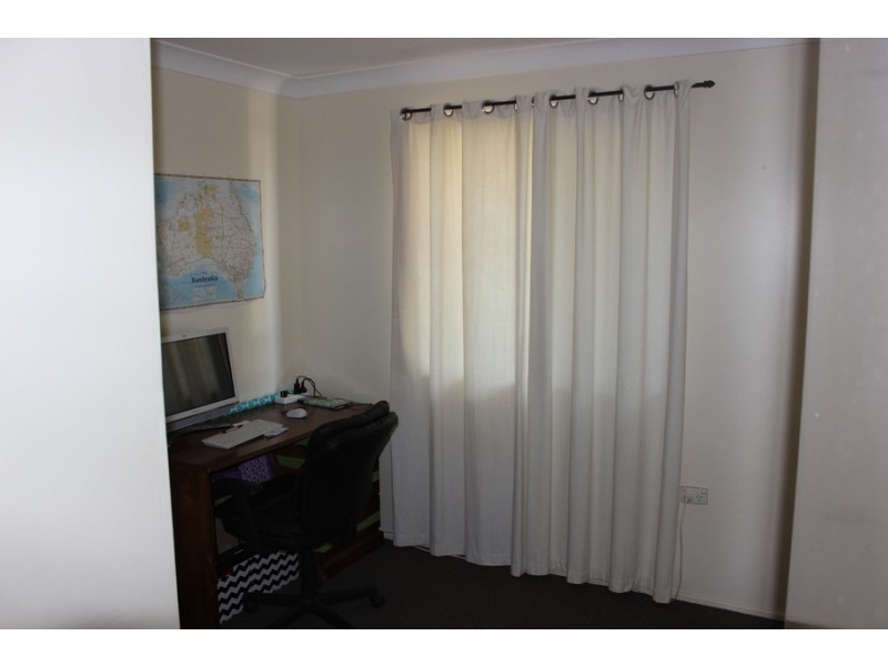 120 Hogg Street, Blue Mountain Heights QLD 4350