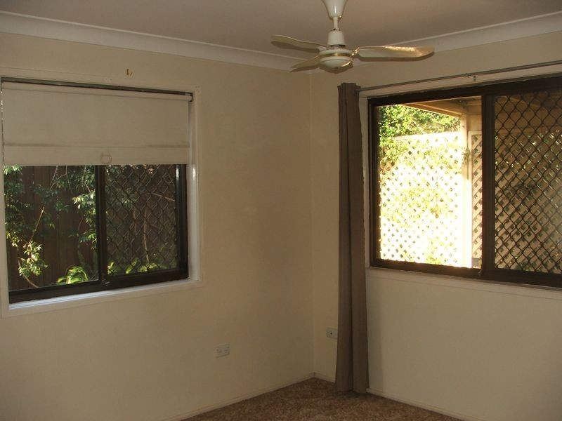 2/90a Curzon Street, East Toowoomba QLD 4350