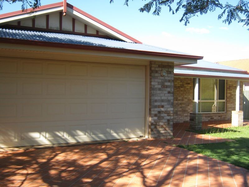 17 Elvery Court, Middle Ridge QLD 4350
