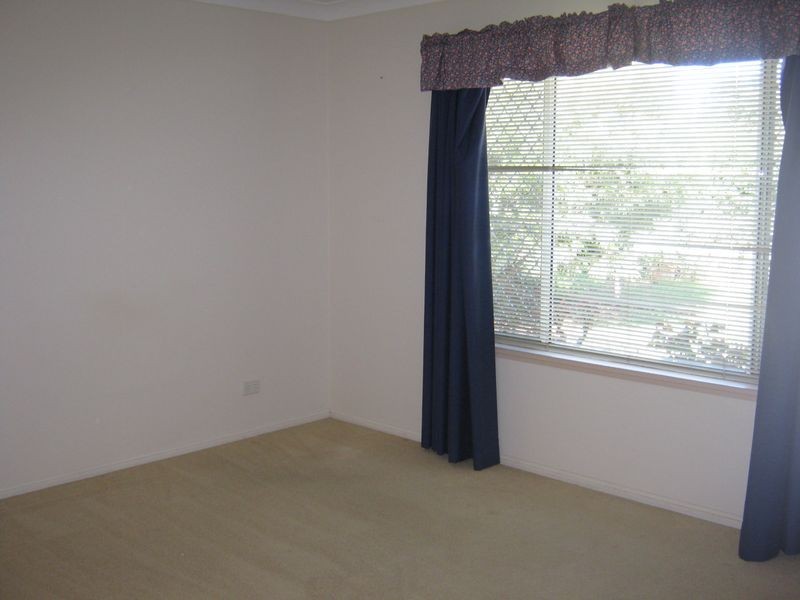 17 Elvery Court, Middle Ridge QLD 4350
