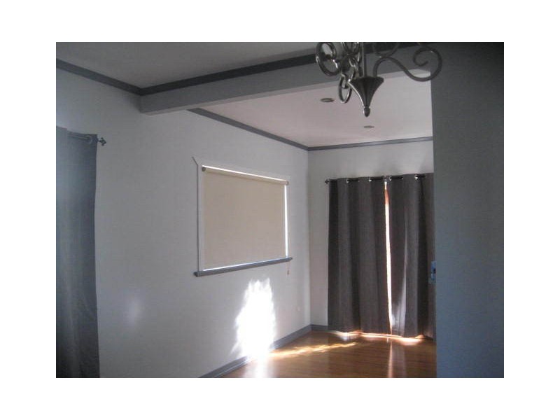 45 Hillview Avenue, Newtown QLD 4350