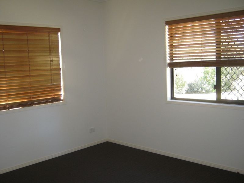 9 Karingal Court, Glenvale QLD 4350