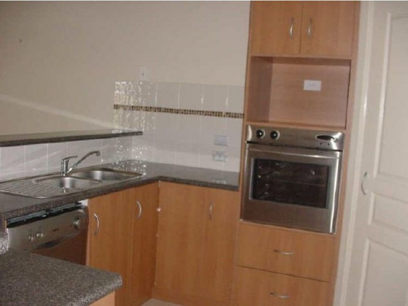 19 Prime Minister Drive, Middle Ridge QLD 4350