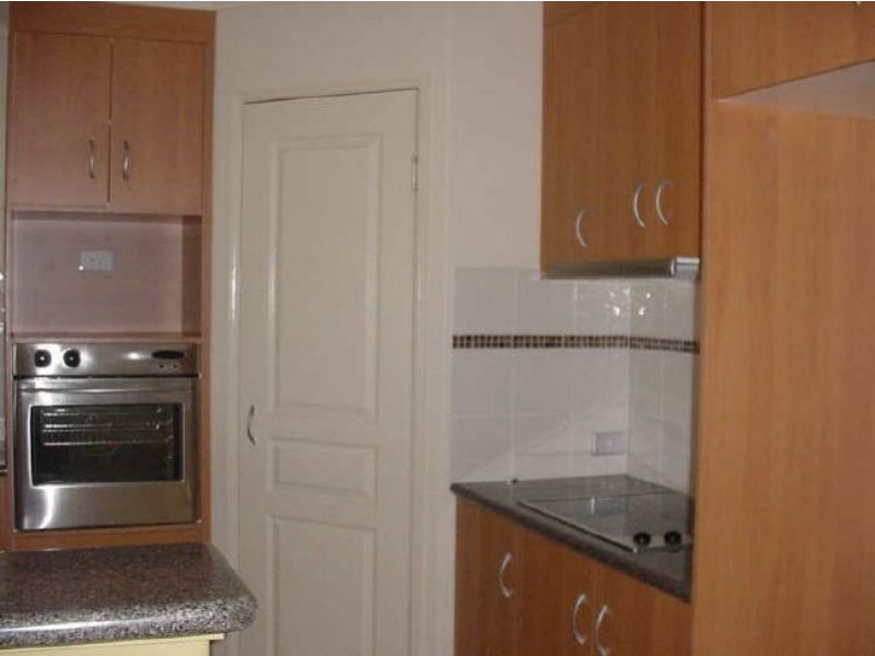 19 Prime Minister Drive, Middle Ridge QLD 4350