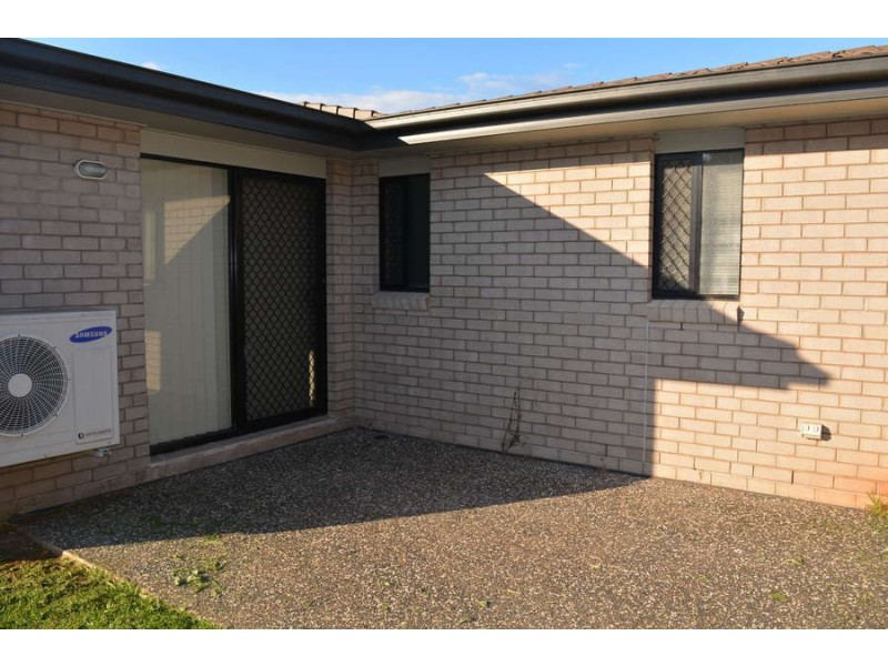 1/274 Long Street, South Toowoomba QLD 4350