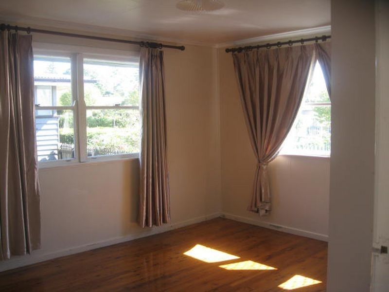 40 Wentworth Street, Centenary Heights QLD 4350