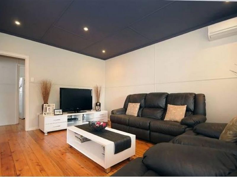 48 Dunne Street, Harristown QLD 4350