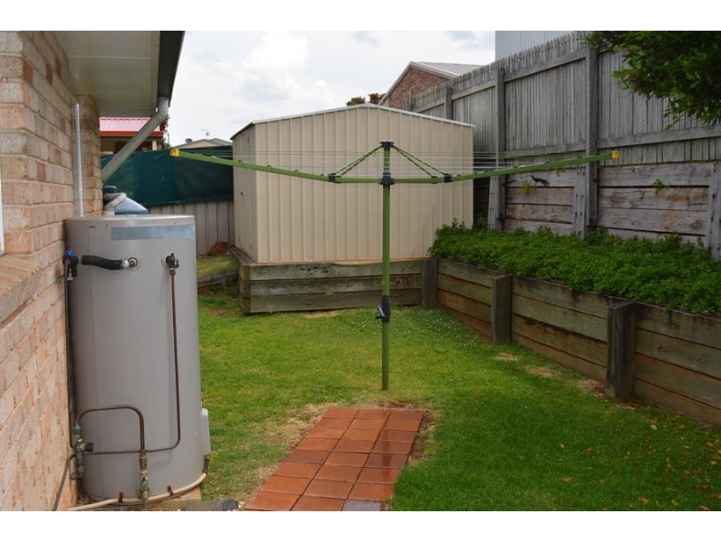 14 O’BEIRNE Street, Kearneys Spring QLD 4350