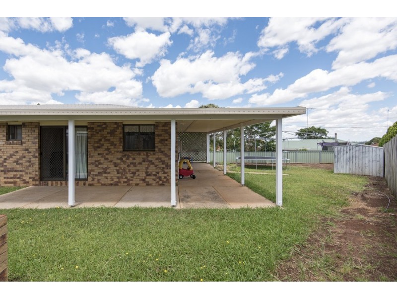 53 Brigalow Street, Newtown QLD 4350