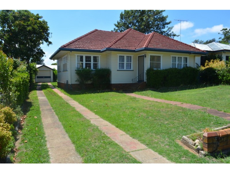 2 Rose Street, Wilsonton QLD 4350