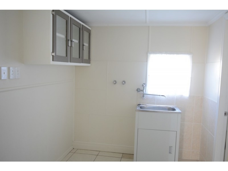 2 Rose Street, Wilsonton QLD 4350