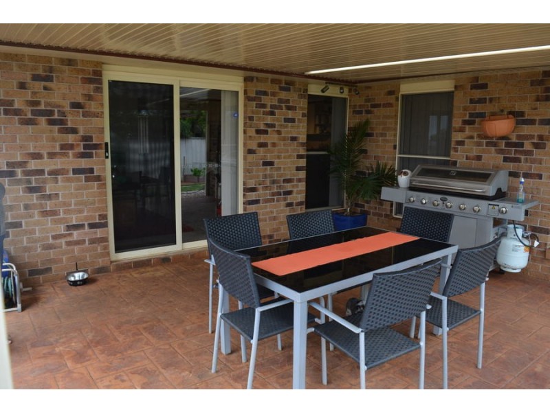 28 Catalina Drive, Wilsonton QLD 4350